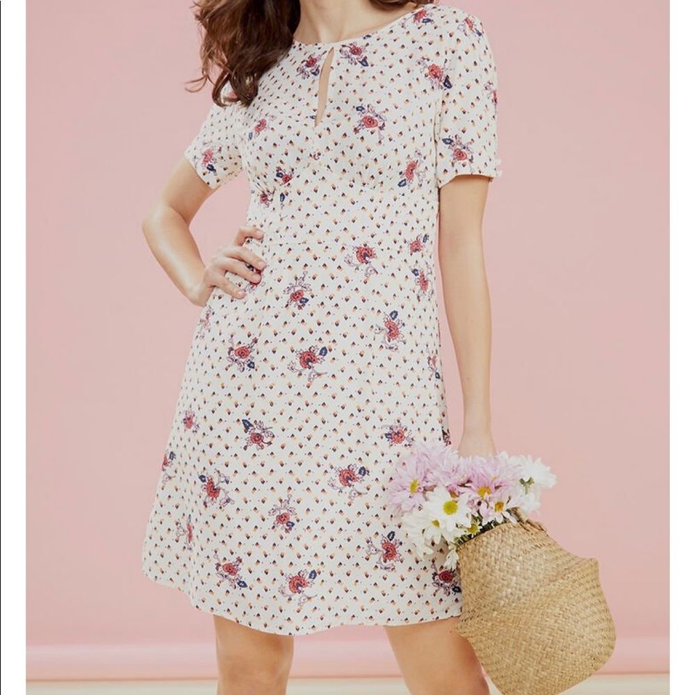 ModCloth Keyhole Dress - Picture 2 of 7